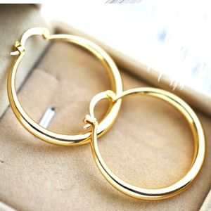 18K Gold  Hoop Earrings height 41 mm and width 33mm